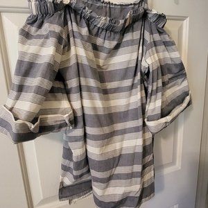 Antonio Melani off shoulder 100% cotton top